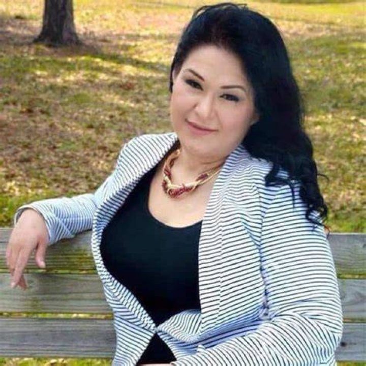 Mayra Rosales Net Worth, Age, Height, Weight, Early Life, Career