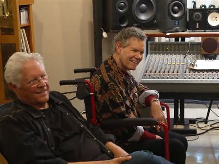 Randy Travis is Making a Comeback Four Years After Suffering a Massive