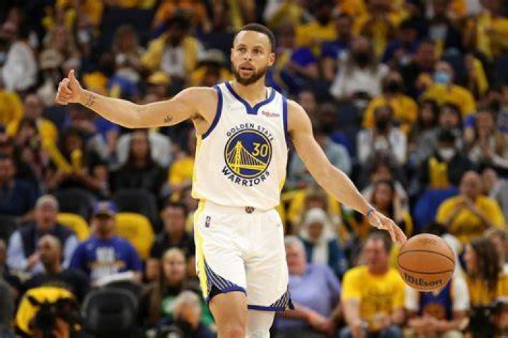 Steph Curry's Family Leans on Each Other to Get Through Hard Times